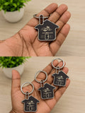 💖 Personalized Couple Name Keychain with home Design – A Perfect Gift for Your Loved One