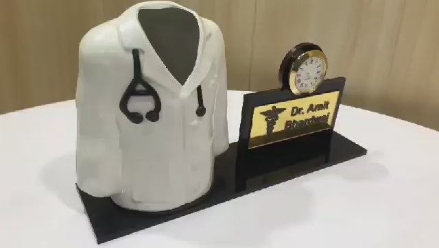 Doctor Pen Stand With Clock