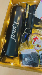 Hamper box for him